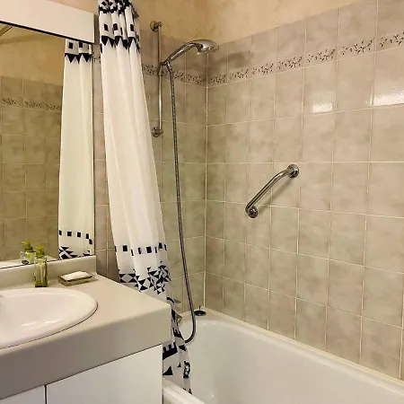 Apartamento T2 à – 400m De La Plage, Terrasse, Parking, Résidence De Standing - Fr-1-433-78 Arcachon